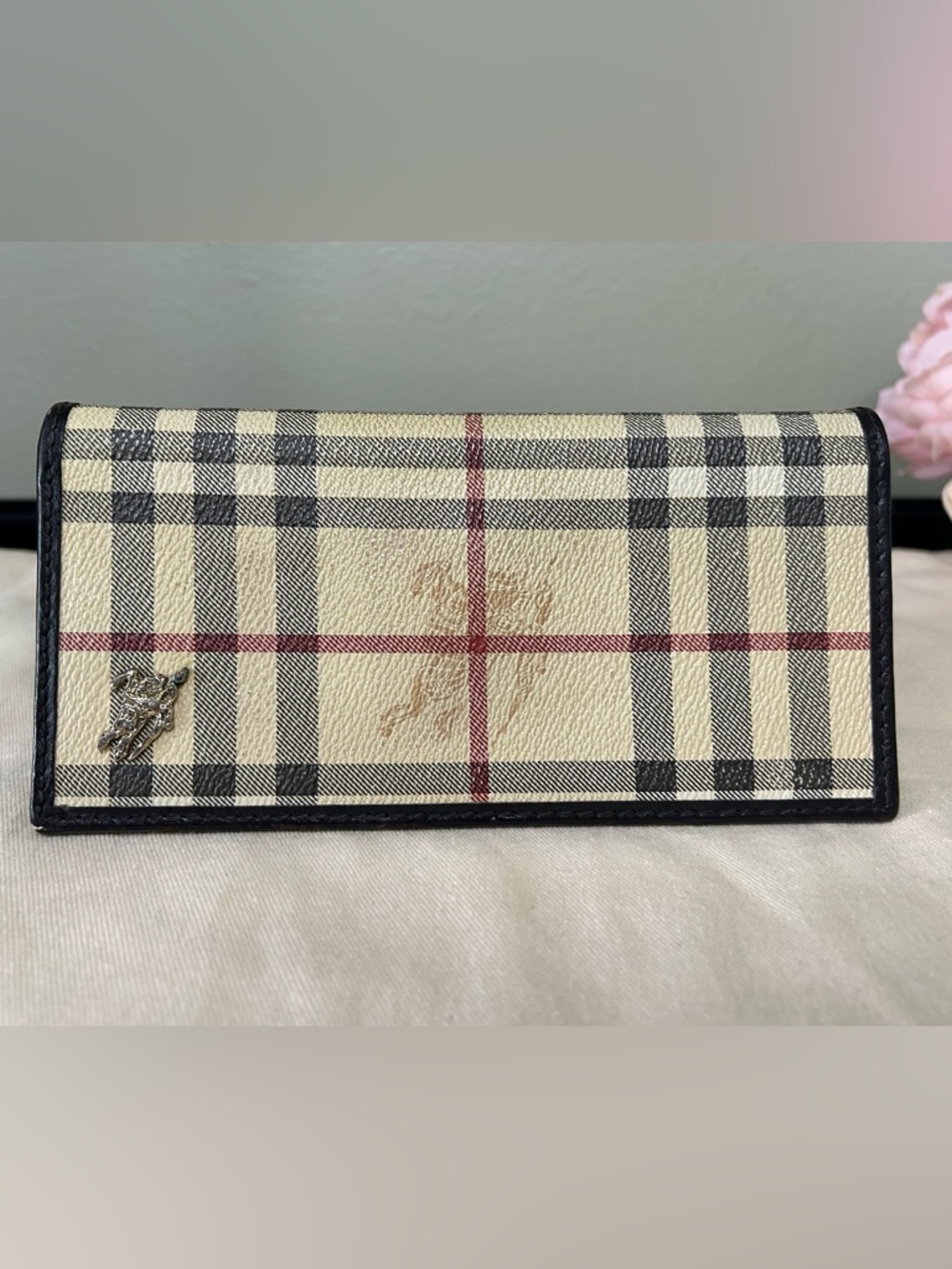 Burberry Iconic Nova Check Bifold Wallet  with Embossed Logo